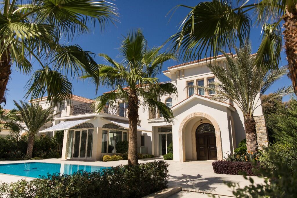 Main image of property: Pervolia, Larnaca
