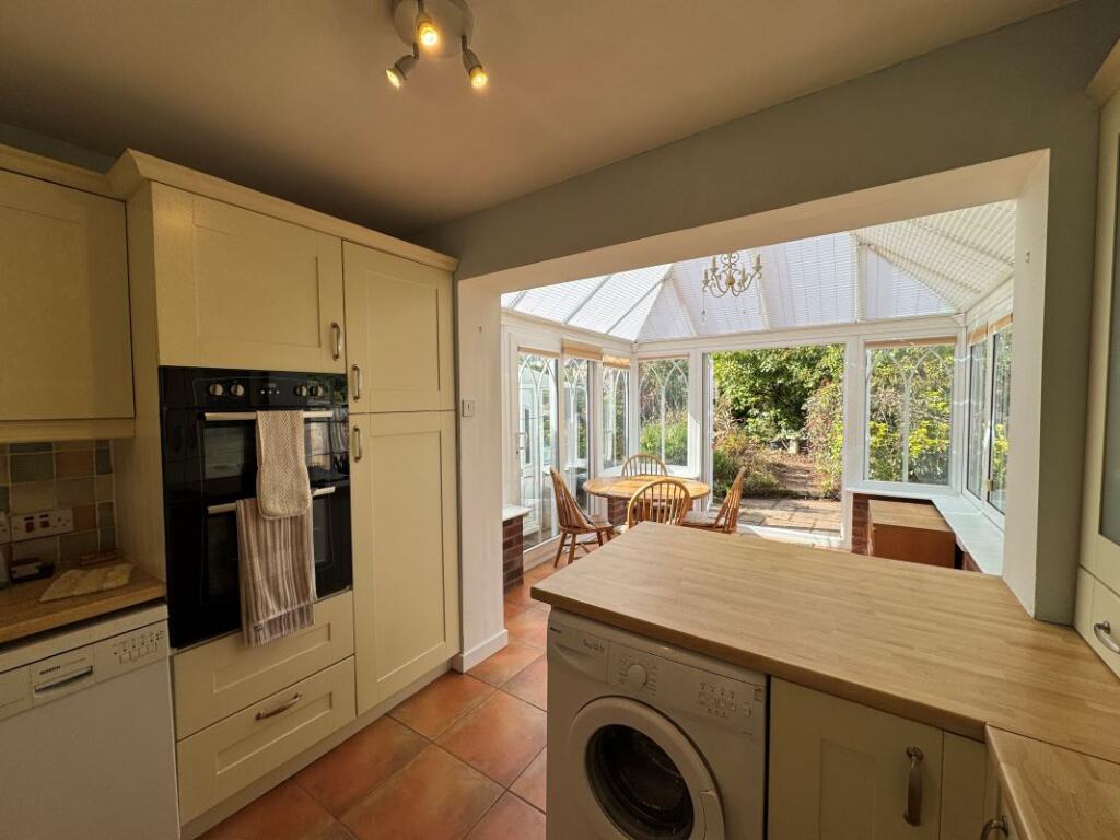 Main image of property: 168 Gateacre Park Drive, Liverpool, Merseyside, L25 4RS