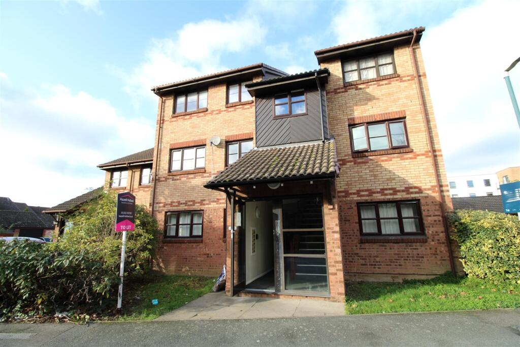 Main image of property: Kenwyn Road, Dartford