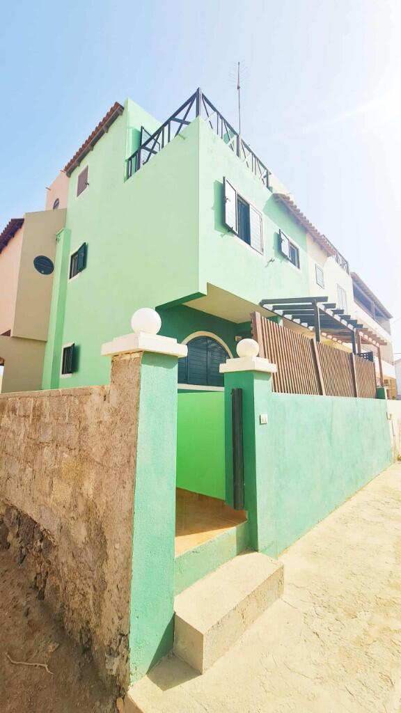 Main image of property: Sal