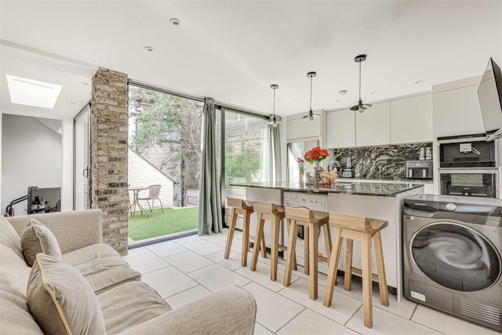 Main image of property: Gleneldon Mews, Streatham, SW16