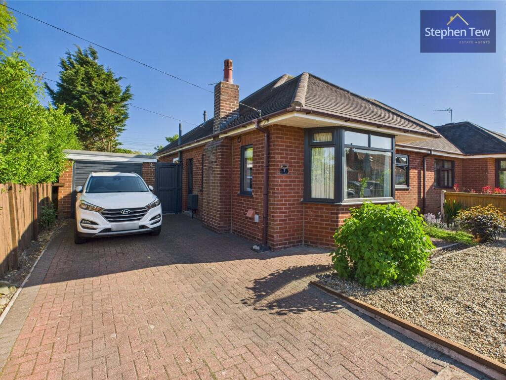 Main image of property: Meadow Crescent, Poulton-Le-Fylde, FY6