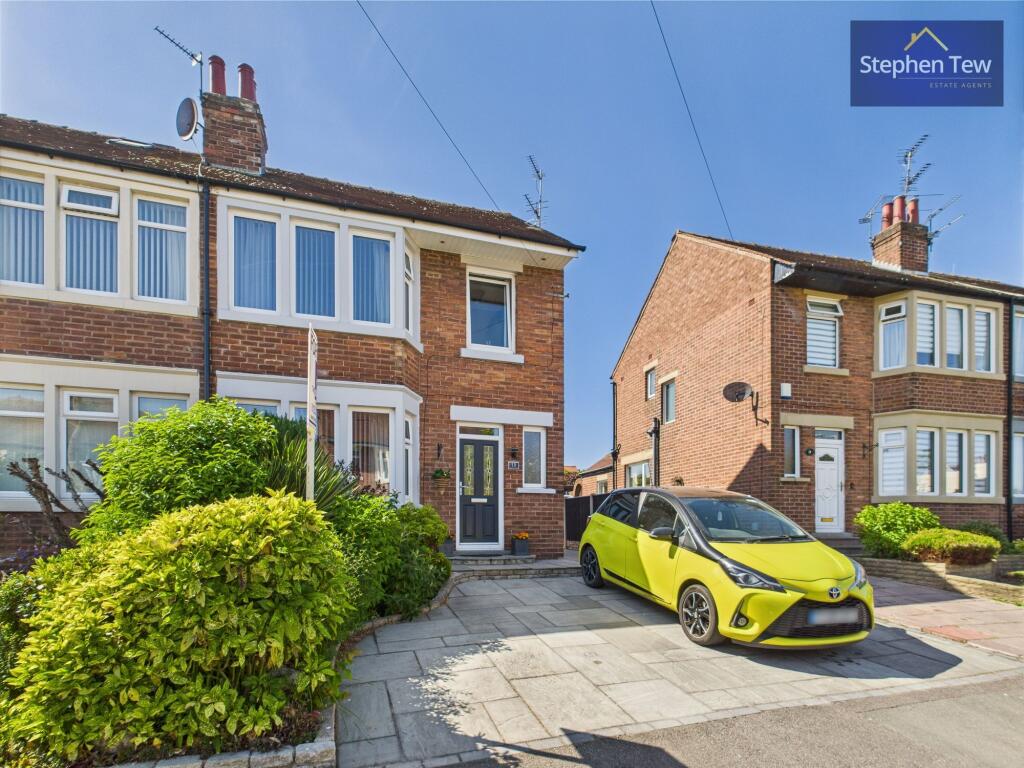 Main image of property: Lindsay Avenue, Poulton-Le-Fylde, FY6