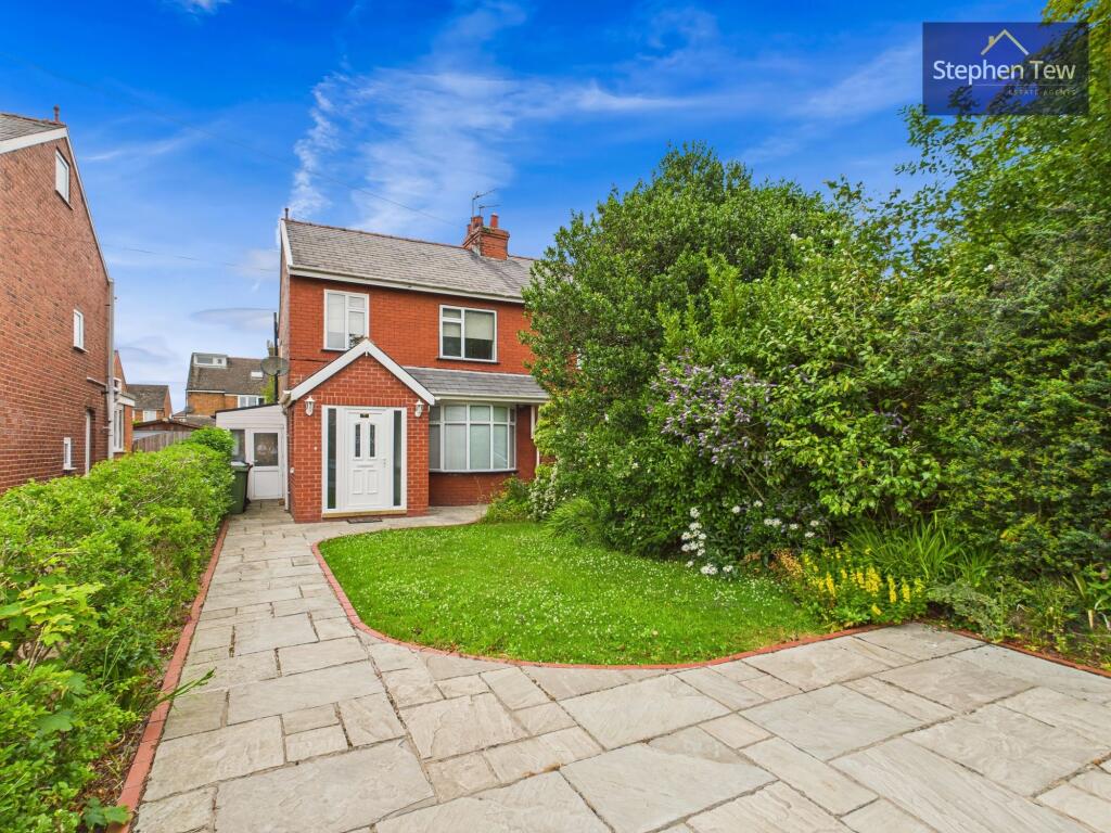 Main image of property: Blackpool Old Road, Poulton-Le-Fylde, FY6