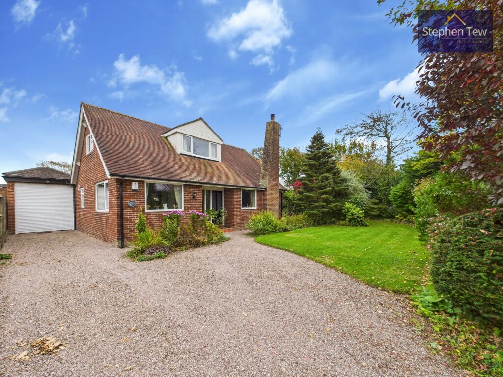 Main image of property: Carr Head Lane, Poulton-Le-Fylde, FY6