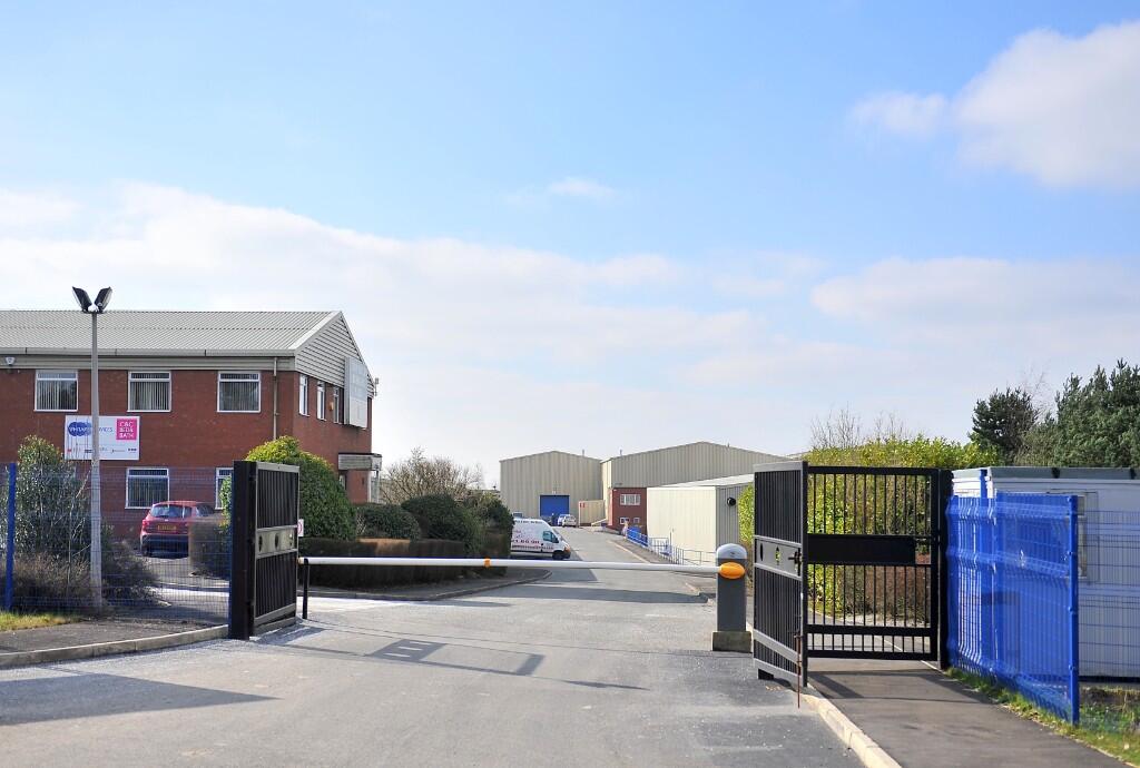 Main image of property: Cowm Top Lane, Rochdale, Greater Manchester, OL11