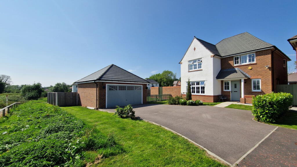 Main image of property: Parr Brook Gardens, Tyldesley M29 8SQ