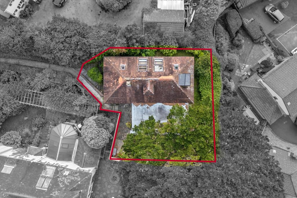Main image of property: The Coach House,  Higher Lane, Mumbles, Swansea, SA3