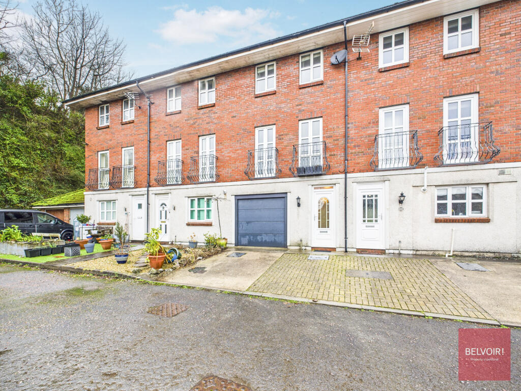 Main image of property: Waverley Drive, Mumbles, Swansea, SA3