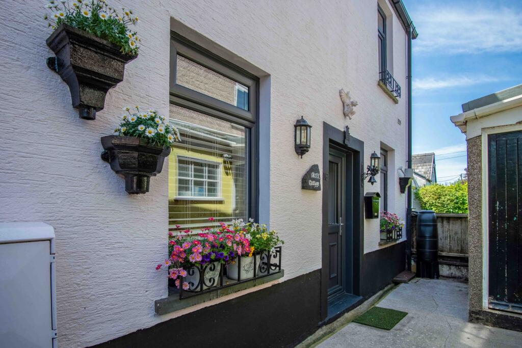 Main image of property: Manselfield Road, Murton, Swansea, SA3