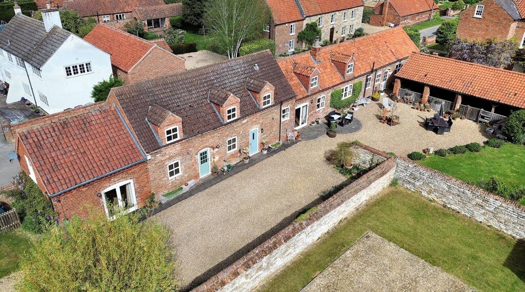 Main image of property: Barkston Road, Marston, NG32