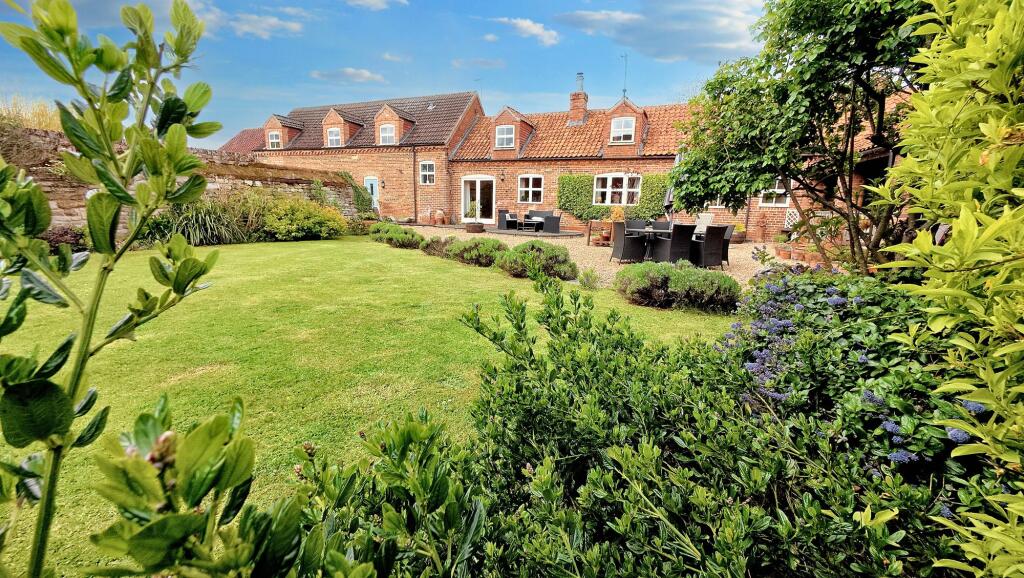 Main image of property: Barkston Road, Marston, NG32