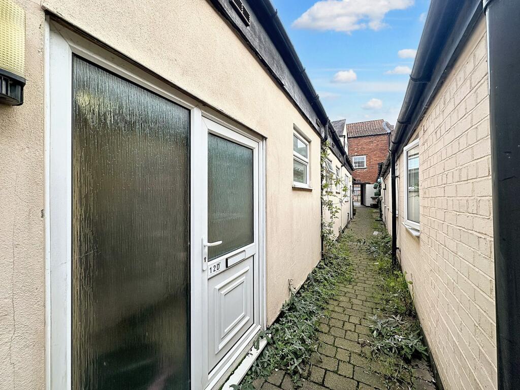 Main image of property: Elmer Street North, Grantham, NG31