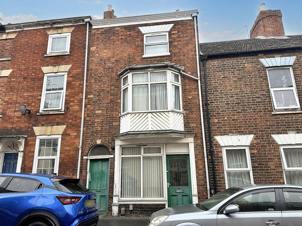 Main image of property: Commercial Road, Grantham, NG31