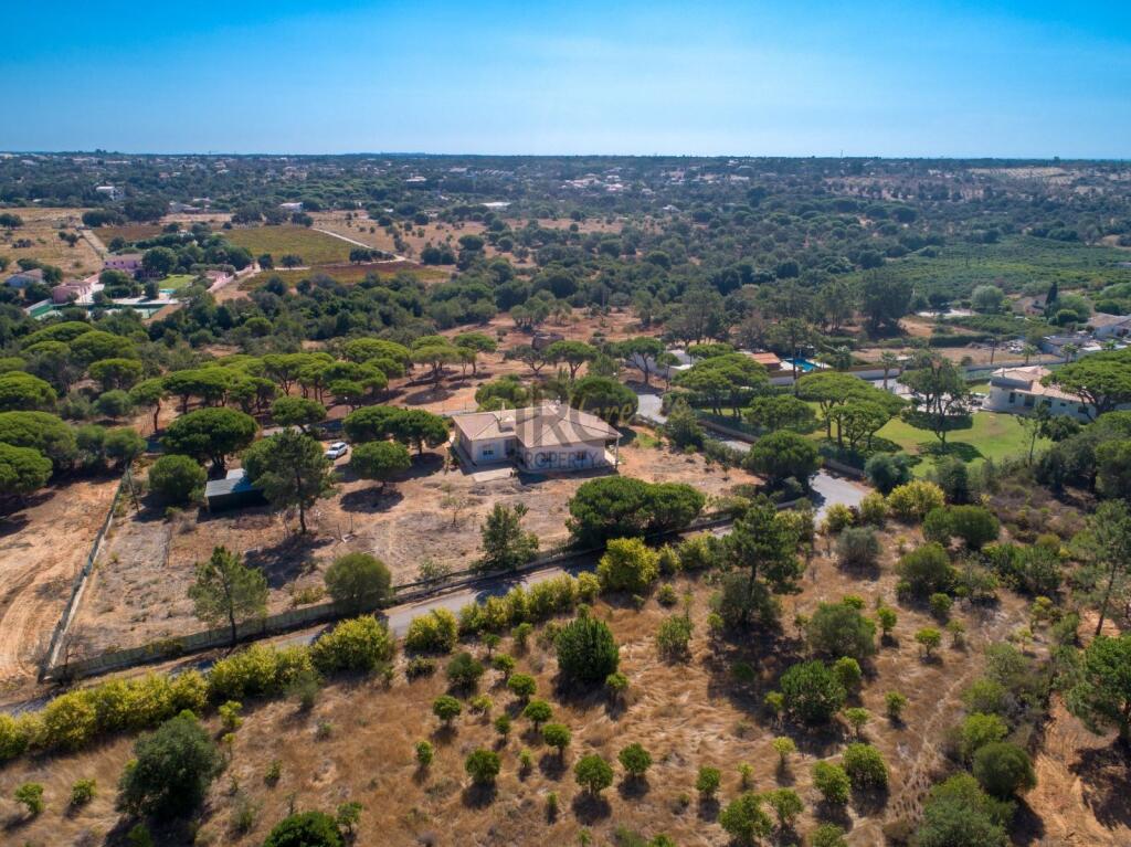 Main image of property: Algarve, Quarteira