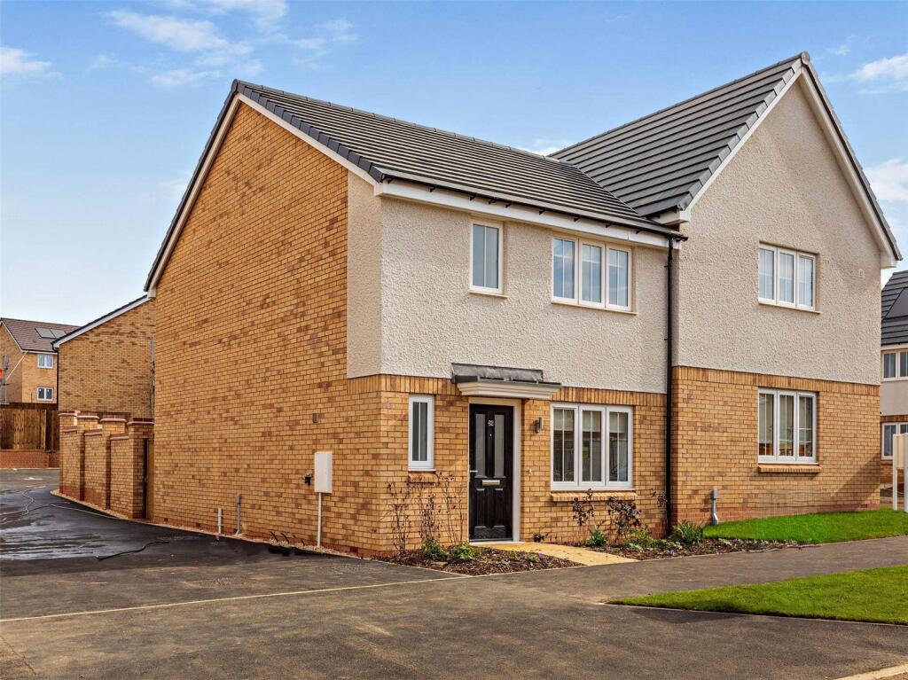 Main image of property: Waverley Drive, Wellingborough, Northamptonshire, NN8