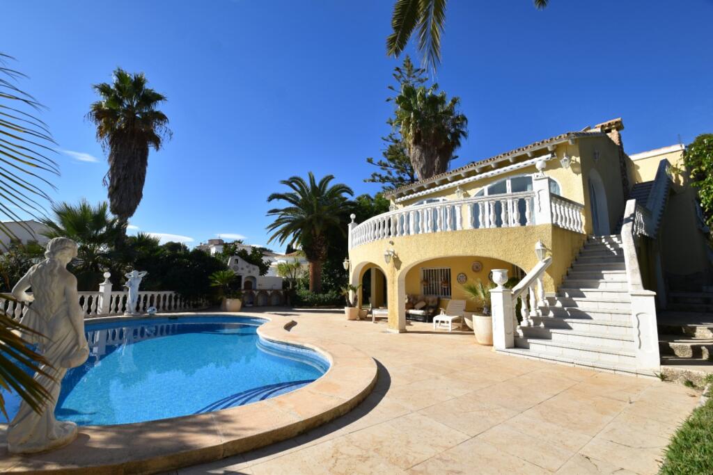 Main image of property: Valencia, Alicante, Moraira