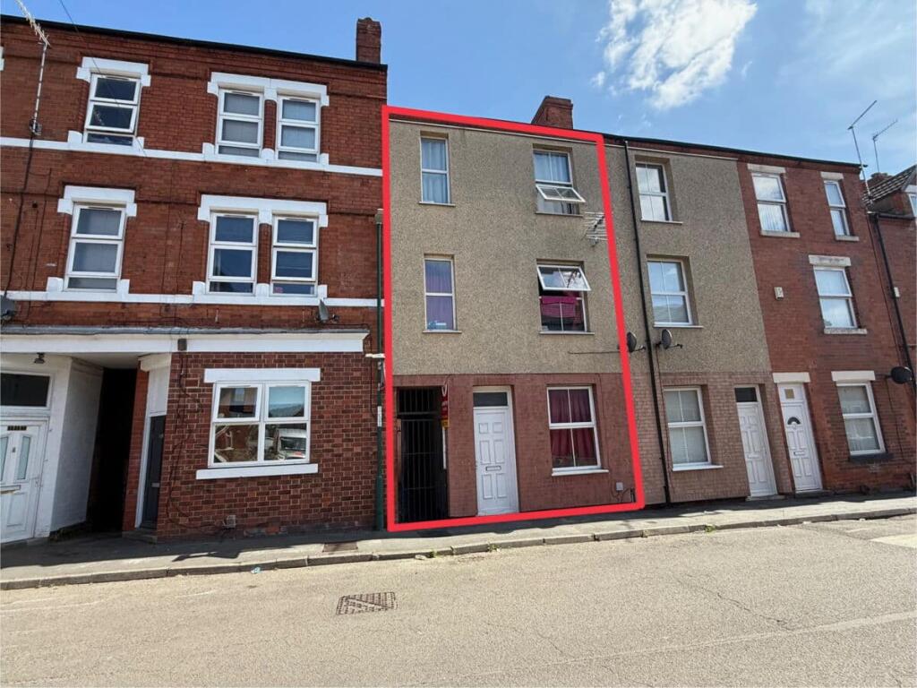 Main image of property: 108 Commercial Road