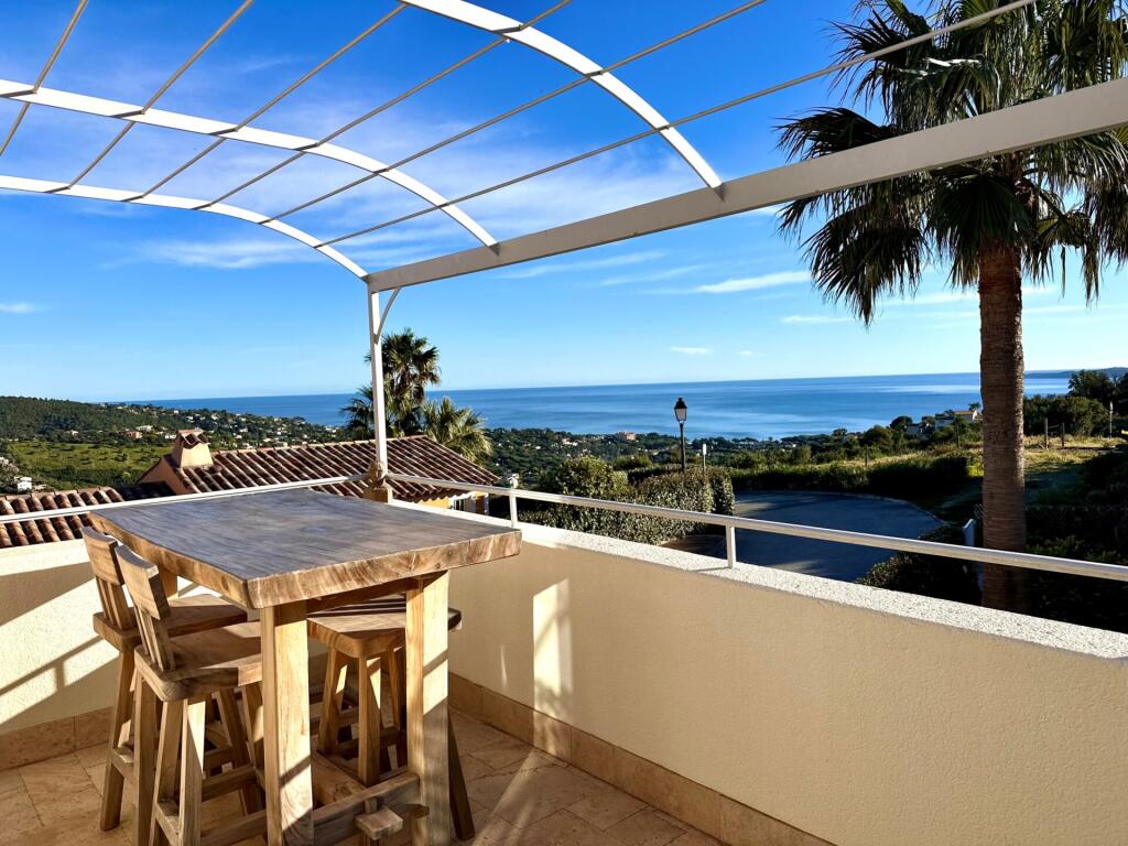 Main image of property: 83380 roquebrune-sur-argens