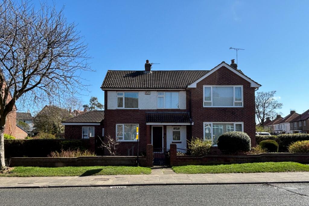 Main image of property: Monkseaton Drive,
Whitley Bay, Tyne and Wear,
NE26 3DH