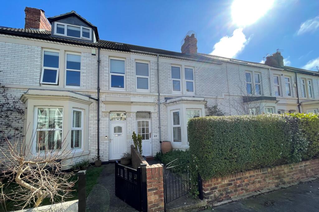 Main image of property: Warkworth Avenue,
Whitley Bay, Tyne and Wear,
NE26 3PS