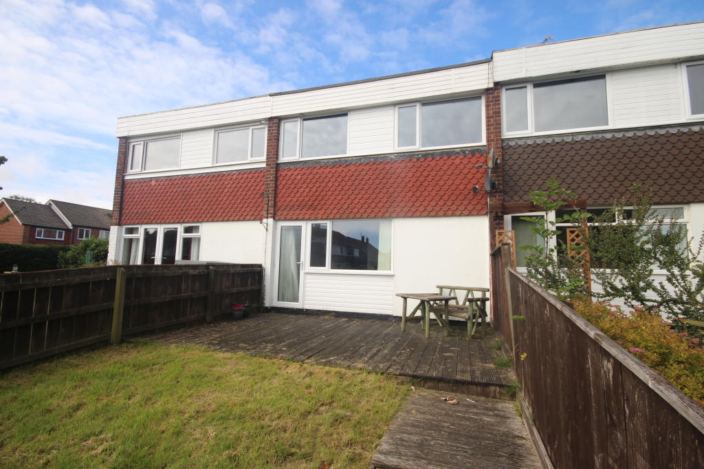 3 bedroom terraced house for sale in Freeman Way, Whitley Lodge