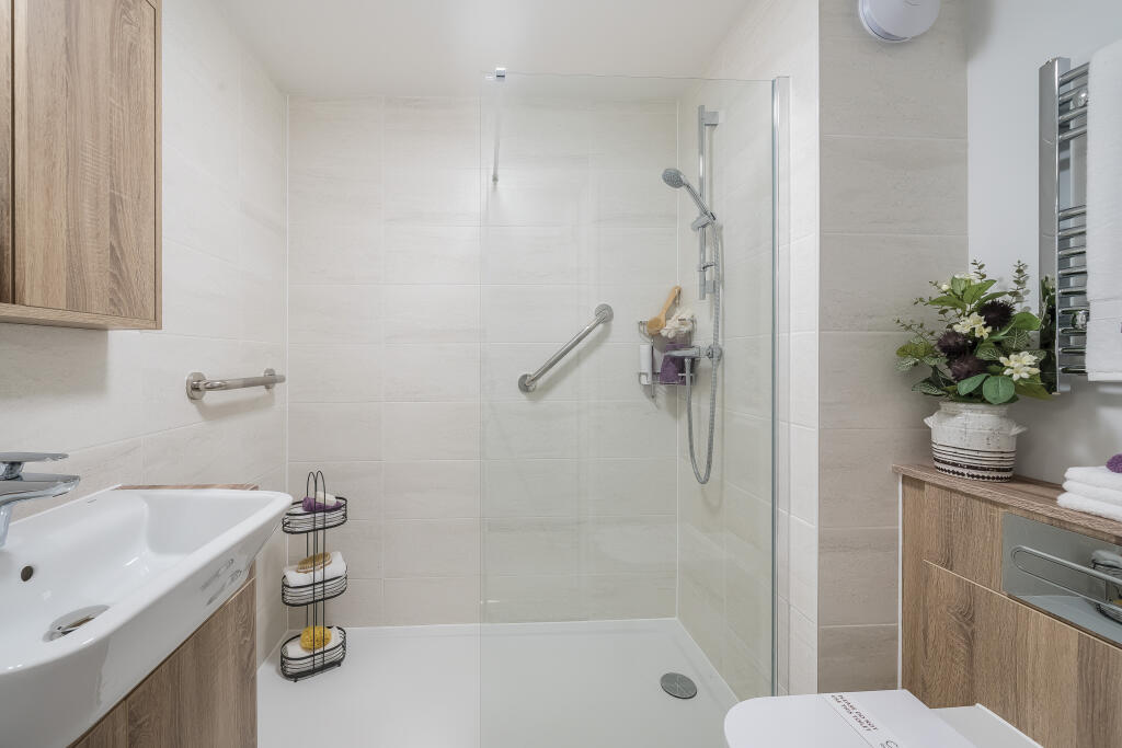 Additional property image - Silver Street, Kings Heath, Birmingham