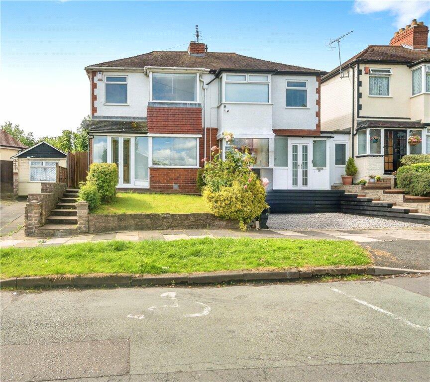 3 bedroom semidetached house for sale in Hawkhurst Road, Maypole