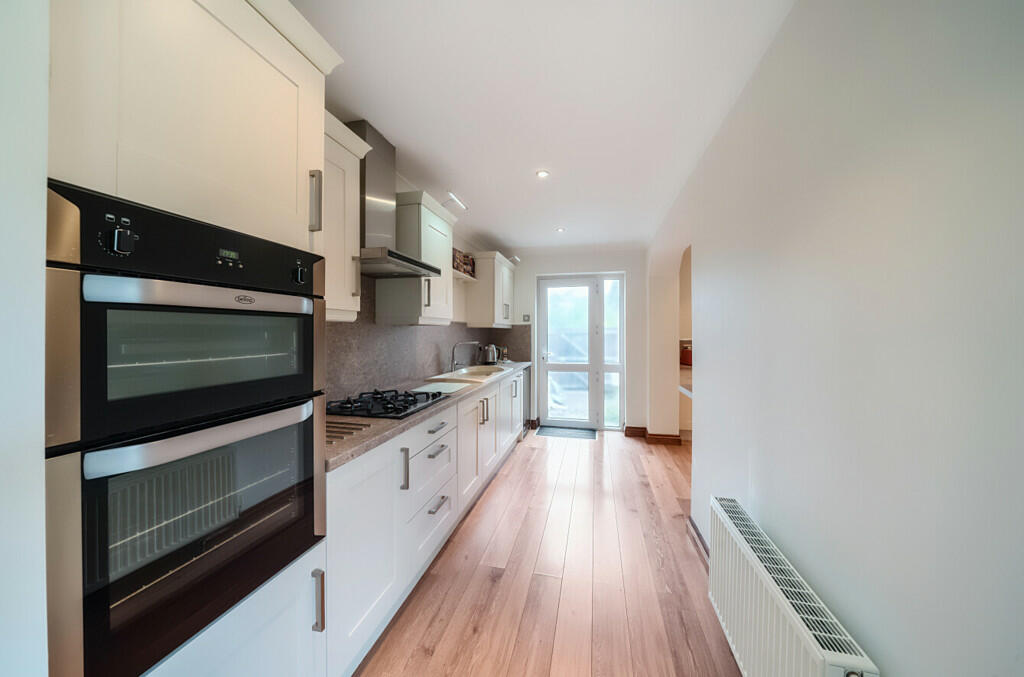 Additional property image - Heath Road, Hollywood, Worcestershire