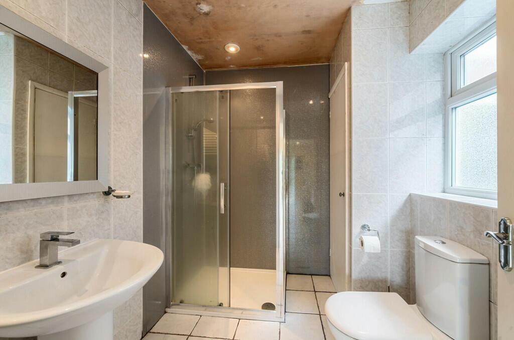 Additional property image - Heath Road, Hollywood, Worcestershire
