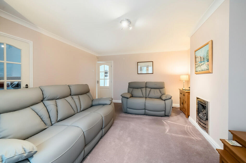 Additional property image - Heath Road, Hollywood, Worcestershire