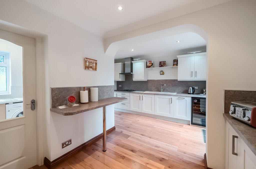 Additional property image - Heath Road, Hollywood, Worcestershire
