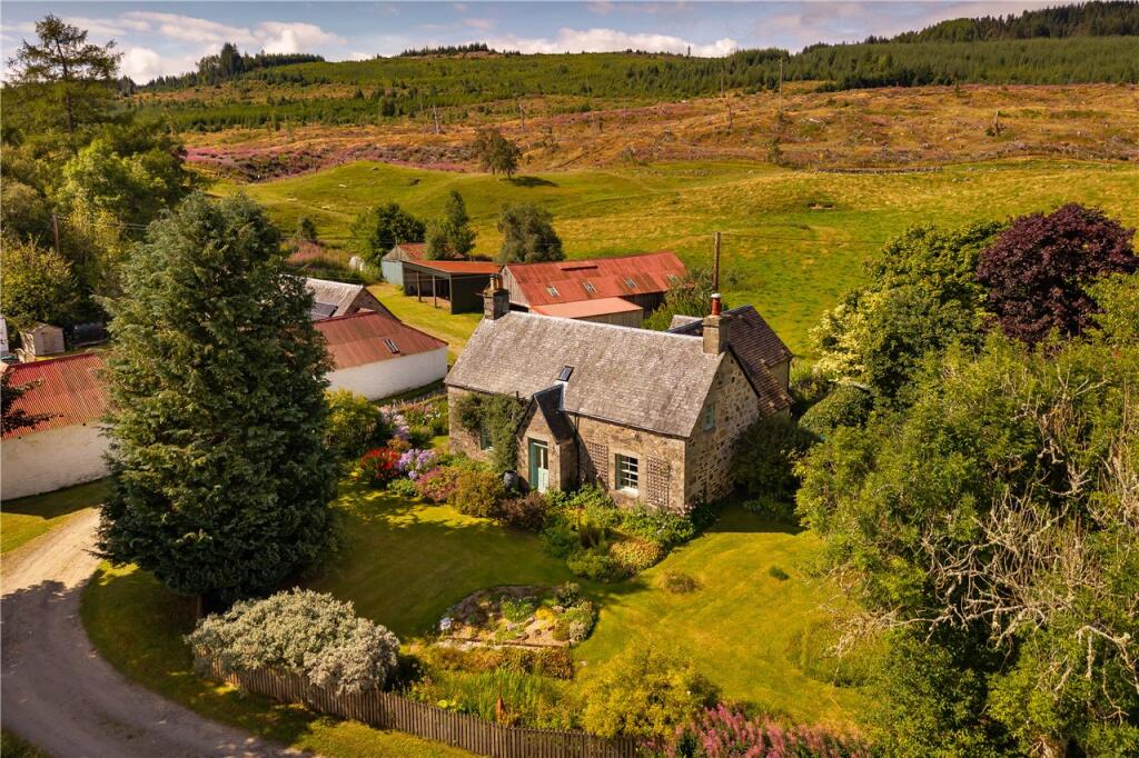 Main image of property: Dalreoch Farm, Enochdhu, Blairgowrie, Perthshire, PH10