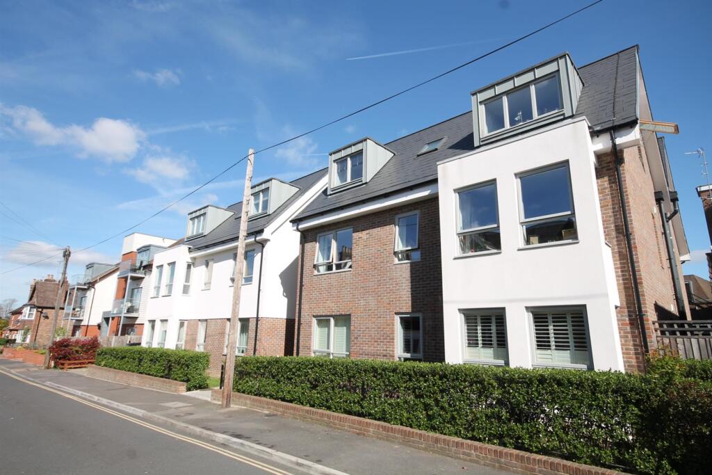 Main image of property: Denne Parade, Horsham