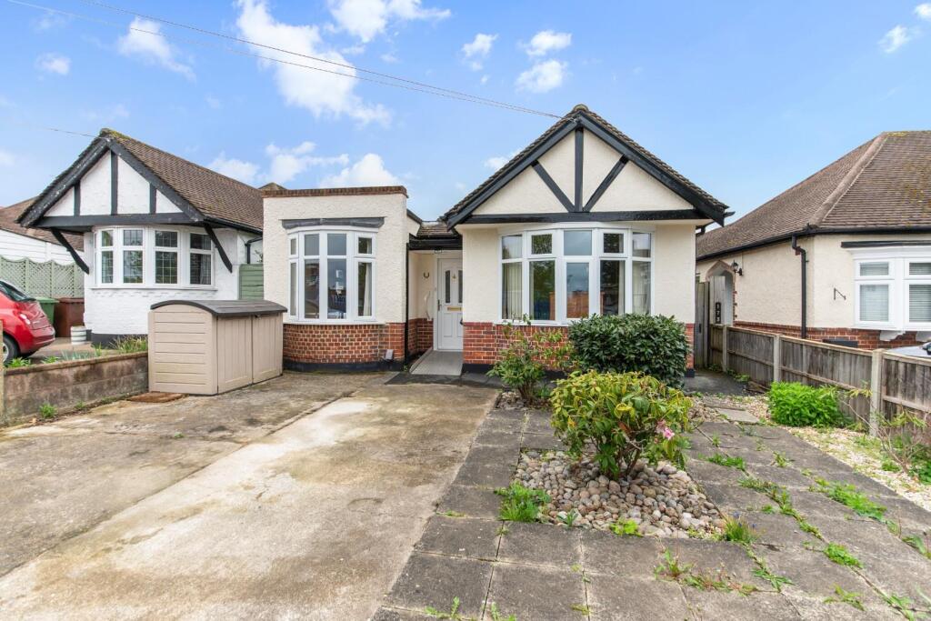 Main image of property: Newbury Gardens, Stoneleigh