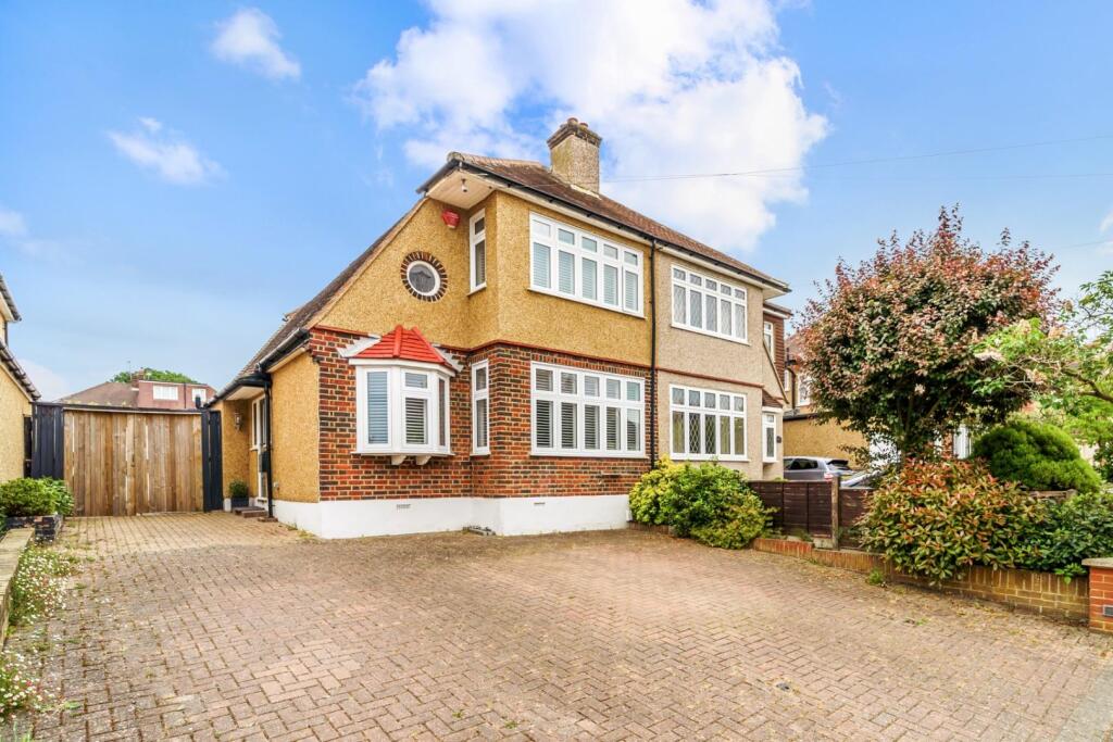 Main image of property: Seaforth Gardens, Stoneleigh