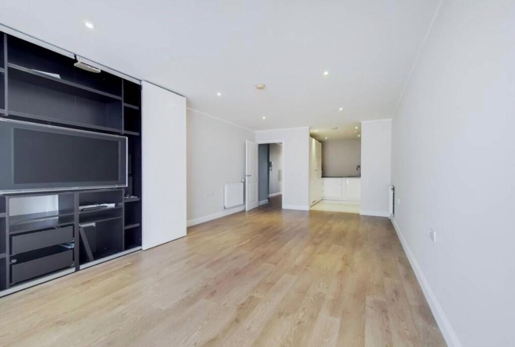 Main image of property: New Festival Avenue, London, E14