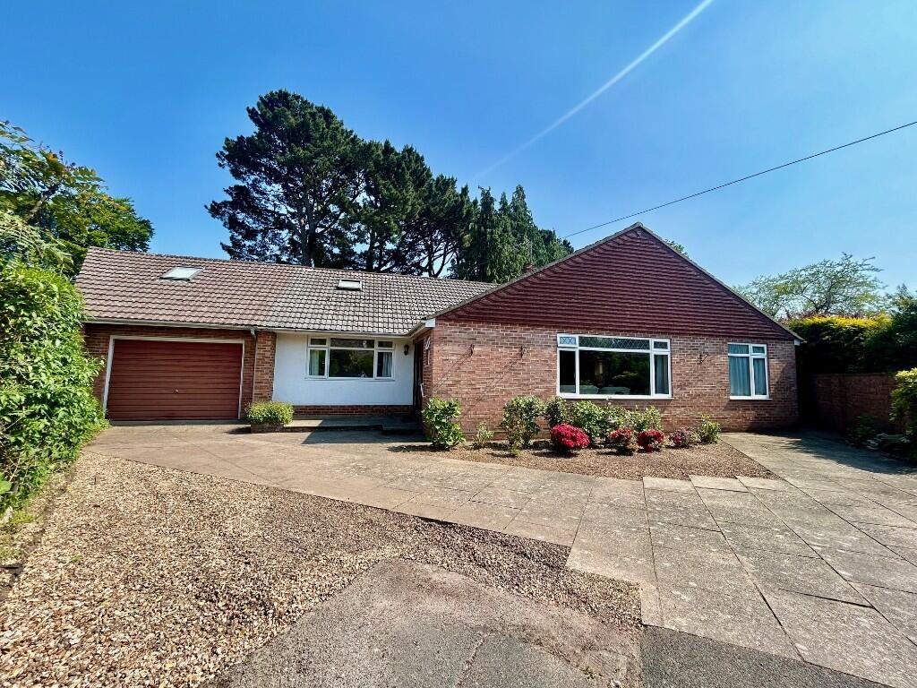 Main image of property: Chiltern Close, Poole, Dorset, BH4