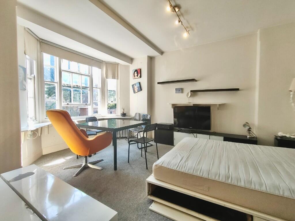 Main image of property: Queensway, London, W2