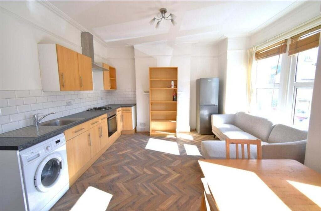 Main image of property: Stuart Road, London, W3