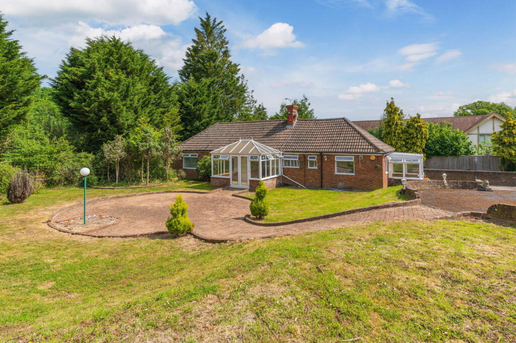 Main image of property: Bankside, Goudhurst Road, Cranbrook, Kent. TN17 2PZ