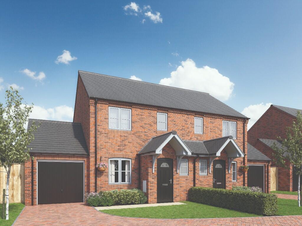 3 bedroom semi-detached house