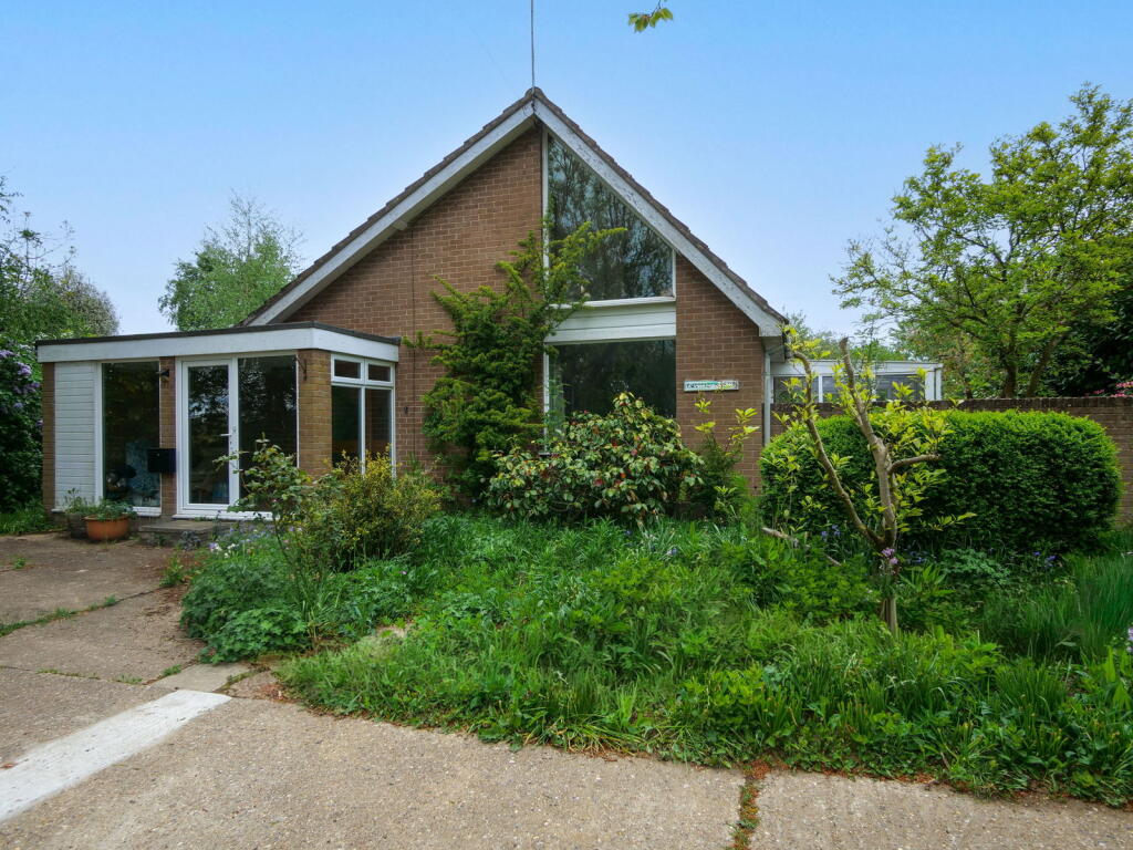 Main image of property: The Green, Saxtead
