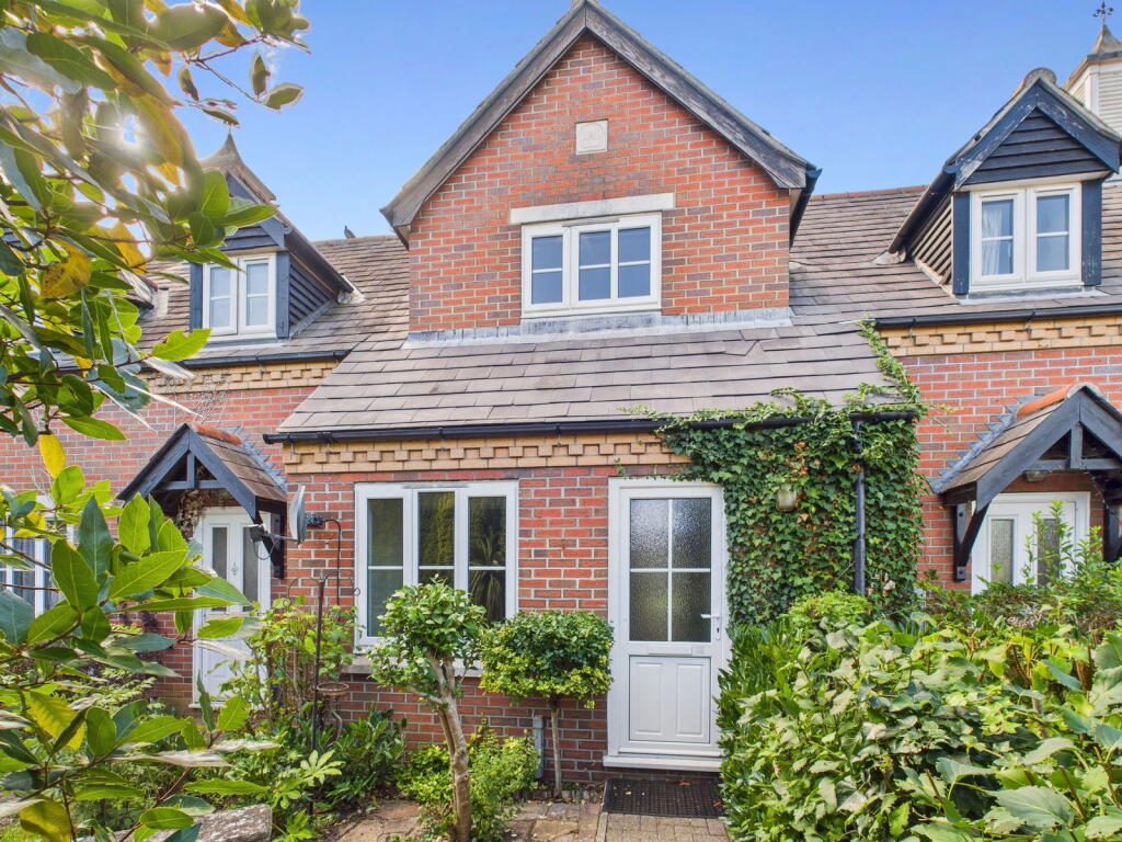 Main image of property: Chapel Close, Fressingfield