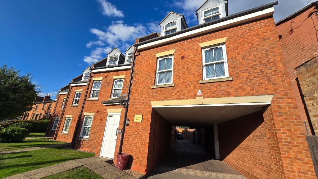 Main image of property: Birmingham Road, Stratford-Upon-Avon, Warwickshire, CV37