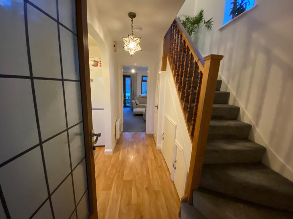 Main image of property: The Orchard, CV37