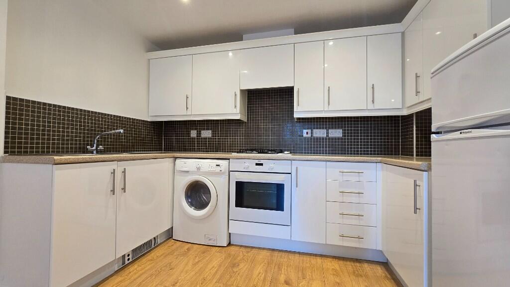 Main image of property: Huxley Court, Stratford-Upon-Avon, Warwickshire, CV37