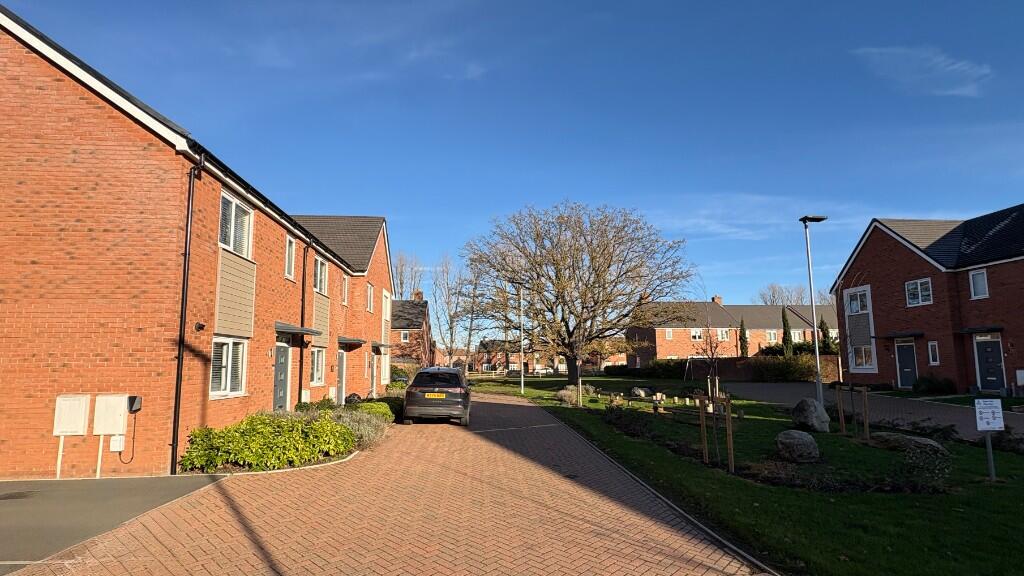 Main image of property: Macbeth Road, CV37