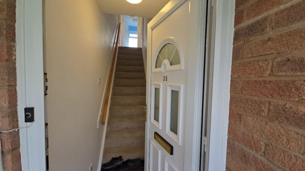 Main image of property: Chesford Grove, Stratford-Upon-Avon, Warwickshire, CV37