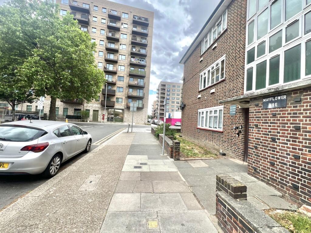 2 bedroom flat